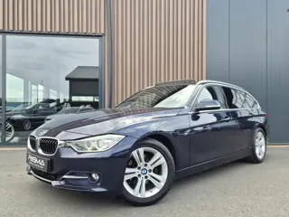 BMW 3-serie Touring 316i Executive Sport | Nwe ketting | Pano | Clima | Cruise | Trekhaak