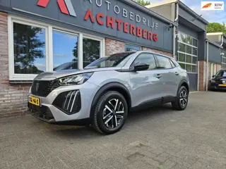 Peugeot 2008 1.2 Hybrid 136 Style Carplay! LED! Automaat! Cruise Control! Mooie/Nette Auto!