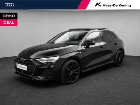 Audi A3 Sportback 45 TFSI e S edition Competition Panoramadak · SONOS Sound System · 19'' lichtmetal