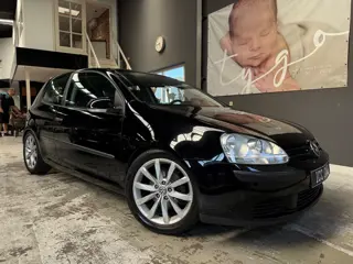 Volkswagen Golf 1.6 Trendline, carplay, schroefset, 2e eigenaar!!!
