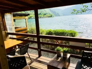 Italie: Chalet aan het Luganomeer (met havenplaats)