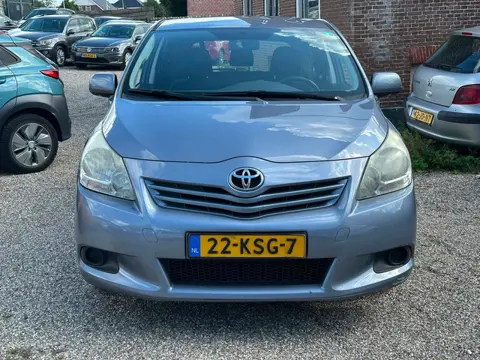 Toyota Verso 1.6 VVT-i Comfort Airco Trekhaak Nette Auto