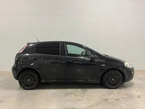 Fiat Punto Evo 0.9 TwinAir Pop 5drs. Airco APK NAP