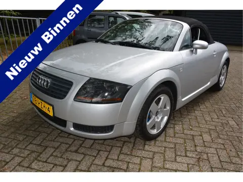 Audi TT 1.8 5V Turbo Nieuw Cabrio Dak (bj 2000)