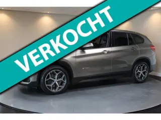 BMW X1 SDrive20i *Top onderhouden!* Automaat|Stoelverw.|Leer|Trekhaak|18''|192PK!