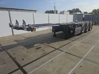 FLOOR N/A multi like new
