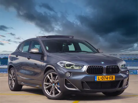 BMW X2 M35i High Executive - DEALERONDERHOUDEN - PANORAMA - 306PK -