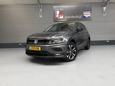 Volkswagen Tiguan 1.5 TSI ACT/DODE HOEK/TREKH WEGKLAP/DIGI CP/PDC/CAMERA/ENZ