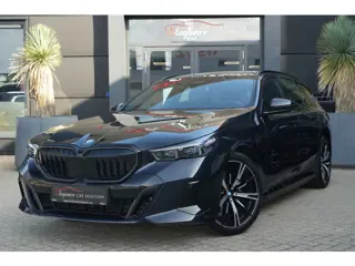 BMW 5 Serie Touring 530e M Sport High Executive 300pk Panoramadak/HarmanKardon/360Camera