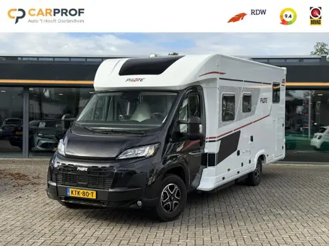 Pilote P720FGJ Selection Nieuwstaat | Automaat | Zonnepaneel | Camera