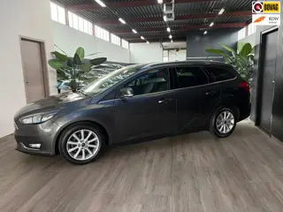Ford Focus Wagon Titanium, volle uitvoering met nieuwe motor en koppeling.