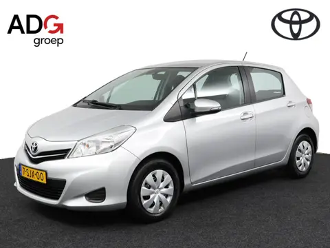 Toyota Yaris 1.3 VVT-i Now | Airco |