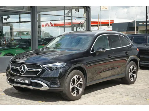 Mercedes-Benz GLC-klasse 300e 4MATIC Luxury Line | PANO | Trekhaak | LED