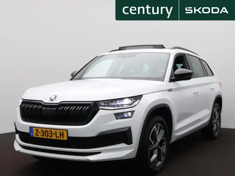Skoda Kodiaq 1.5 TSI Sportline Business 7p. Panoramadak - Navigatie - 7 zits - Trekhaak