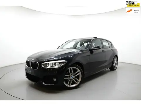 BMW 1-serie 118i M SPORT LEER PDC SCHUIFDAK STOELVER NAP