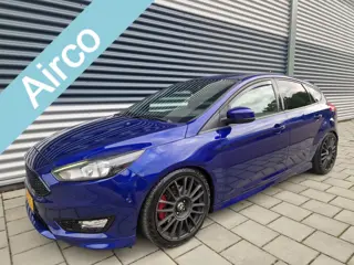 Ford Focus 1.5 ST-Line Edition, Sparco , KW schroefset ,Navigatie, volledige onderhoudshistorie