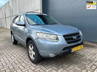 Hyundai Santa Fe 2.7i V6 Style NAVI LEDER CLIMA