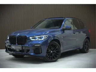 BMW X5 xDrive45e High Executive | Panoramadak | Harman Kardon | Luchtvering | Laser | Adaptive Cruis