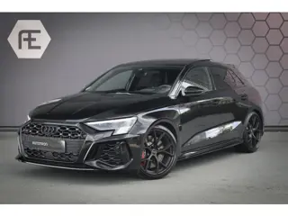 Audi RS3 Sportback 2.5 TFSI RS 3 quattro | MASSAGE | RS STOELEN | PANORAMADAK | CAMERA | CARBONSPOIL