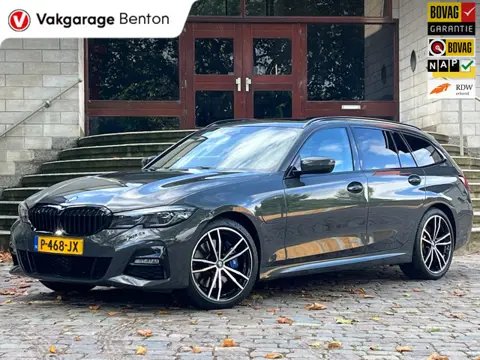 BMW 3-serie Touring 330e M-Sport | BMW Individual | Panoramadak | HiFi System | Trekhaak | Comfort A