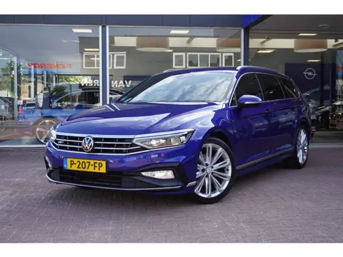 Volkswagen Passat Variant 1.5 TSI R-Line Business + Automaat | 360 camera | Vol opties | 2x Rline | 