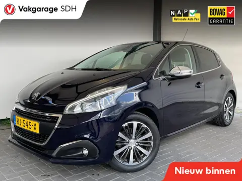 Peugeot 208 1.2 PureTech Allure|Stoelverwarming|Leder|Carplay|Chroom delen