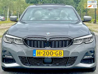 BMW 3-serie 330i M Sport Edition 310PK ALLE OPTIES