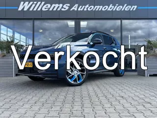 Lynk & Co 01 1.5 App-Connect, 360' Camera & Panoramadak Verkoopprijs = Inclusief Trekhaak