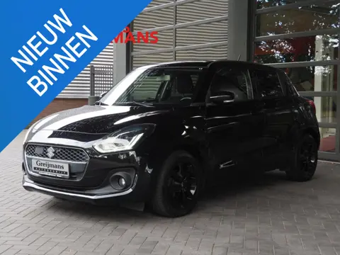 Suzuki Swift 1.0 Stijl | Navi | stoelverwarming | Adapt Cruise | Rijklaar