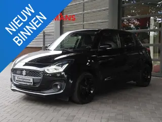 Suzuki Swift 1.0 Stijl | Navi | stoelverwarming | Adapt Cruise | Rijklaar