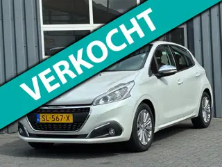 Peugeot 208 1.2 Blue Lease Executive Climate control, Navigatie, Cruise control, NL Auto