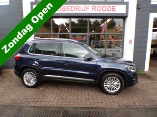 Volkswagen Tiguan 1.4 TSI Sport&Style AUTOMAAT,TOP STAAT !!! ""ZONDAG OPEN ""