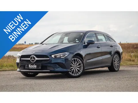 Mercedes-Benz CLA-klasse Shooting Brake 250 e Business Solution CARPLAY / TREKHAAK / AMBIENT LIGHTIN