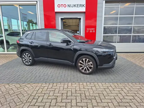 Toyota Corolla Cross Hybrid 200 Executive (bj 2023)