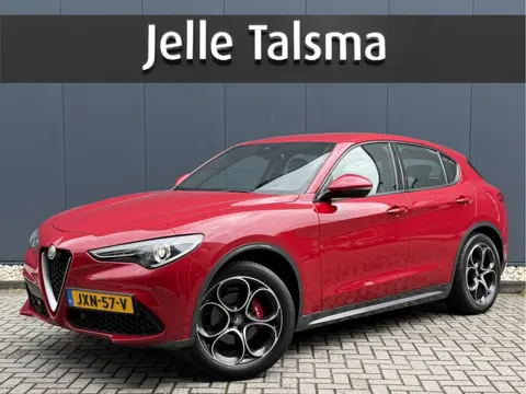 Alfa Romeo Stelvio 2.0 T AWD Ti | Stoel/Stuurverwarming | 20" Velgen | Camera