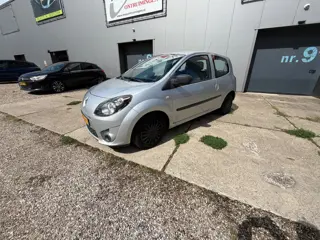 Renault Twingo 1.2-16V Authentique met airco