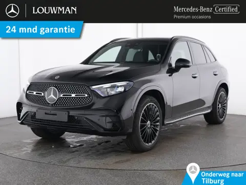 Mercedes-Benz GLC 300 e 4MATIC AMG Plug-In Hybride AMG Line | Night Pakket | Panorama Schuif-Kanteld