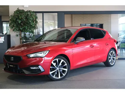 Seat Leon 1.5 eTSI FR 150PK DSG Led Navi Virtual Cam Keyless ACC Parkeersensoren