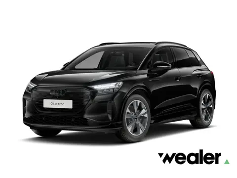 Audi Q4 e-tron S edition e-tron 45 82 kWh 210 kW / 286 PK SUV Ele | Trekhaak | Panoramadak | Matrix-