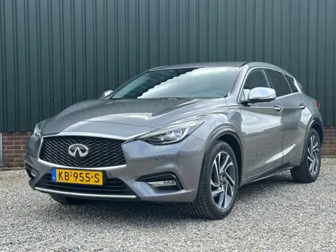 Infiniti Q30 1.6t Premium Automaat/Zeer compleet