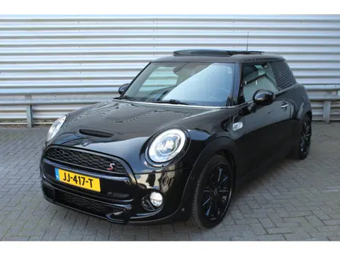 Mini Cooper S 2.0 192pk Serious Business AUTOMAAT Panoramadak NL Auto NAP