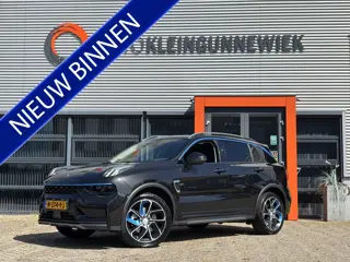 Lynk & Co 01 1.5 PHEV / NL Auto / Allseason Banden / Camera/ Schuifkanteldak / Trekhaak Afneembaar /