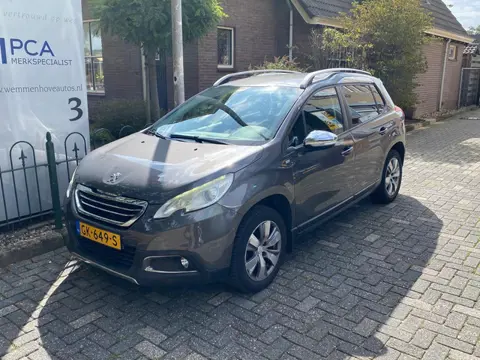 Peugeot 2008 1.2 PureTech Style (bj 2015, automaat)