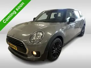 MINI Clubman 1.5 136PK Automaat Cooper Business Ed. / Panoramadak / Lmv. / Cruise ctr. / Navigatie /