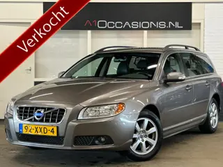 Volvo V70 2.0T Summum + AUTOMAAT + LEDER !! (bj 2011)