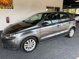 Volkswagen Polo 1.2-12V Comfortline AIRCO/ CRUISE CONTROL/ALL SEASON BANDEN/LM VELGEN
