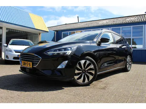 Ford FOCUS Wagon 1.0i "Titanium Business" Cruise - Navi !!! 125 Pk