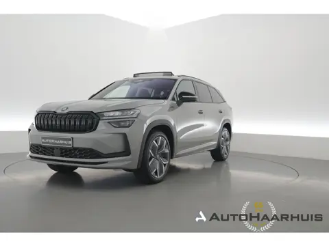 Škoda Kodiaq 1.5 TSI MHEV Sportline Business 7p | Rijklaar! | S/K-Dak | E-Trekhaak | Memory | Stuur-