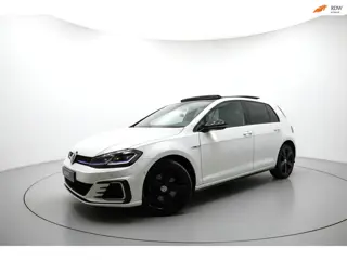 Volkswagen Golf 7.5 1.4 TSI PHEV GTE FACELIFT PANO ACC NAP
