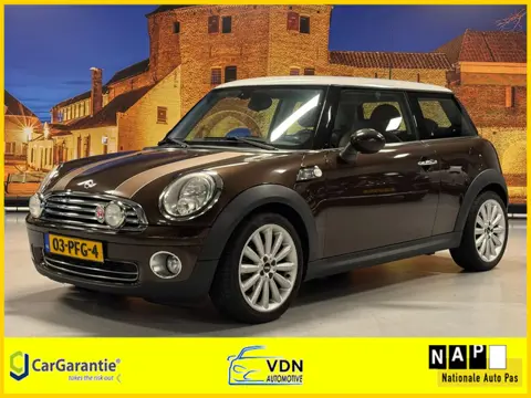 Mini Cooper 1.6 Mayfair Leer Cruise Control & Climate Control